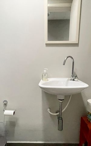 Casa para alugar com 220m², 4 quartos e 2 vagas Casa para alugar com 220m², 4 quartos e 2 vagasLavabo