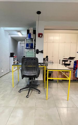 Casa para alugar com 220m², 4 quartos e 2 vagas Casa para alugar com 220m², 4 quartos e 2 vagasEscritório