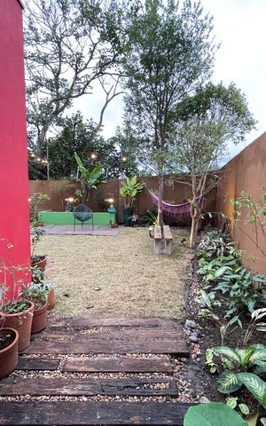 Casa para alugar com 220m², 4 quartos e 2 vagas Casa para alugar com 220m², 4 quartos e 2 vagasEntrada Jardim