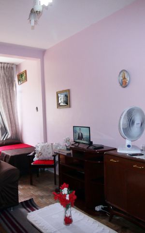 Apartamento à venda com 80m², 3 quartos e 1 vagaSala