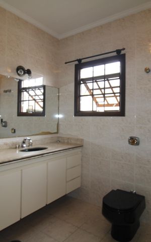 Casa para alugar com 160m², 3 quartos e 4 vagasQuarto 3 - Banheiro