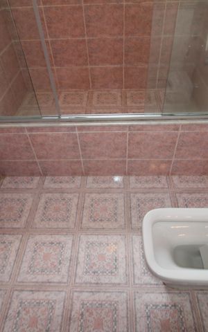 Casa para alugar com 160m², 3 quartos e 4 vagasBanheiro