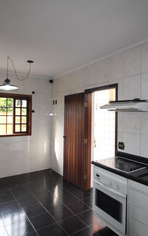 Casa para alugar com 160m², 3 quartos e 4 vagasCozinha