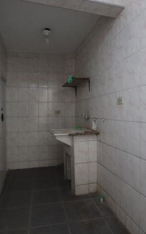 Casa à venda com 372m², 3 quartos e 1 vagaLavanderia