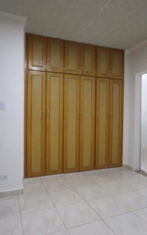 Casa à venda com 372m², 3 quartos e 1 vagaSuíte