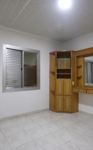 Casa à venda com 372m², 3 quartos e 1 vagaSuíte