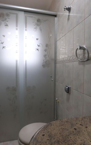 Casa à venda com 372m², 3 quartos e 1 vagaBanheiro da Suíte
