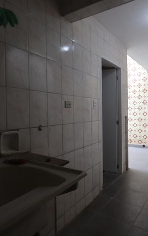 Casa à venda com 372m², 3 quartos e 1 vagaLavanderia
