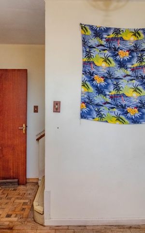 Casa à venda com 95m², 2 quartos e 2 vagas Casa à venda com 95m², 2 quartos e 2 vagasCopa