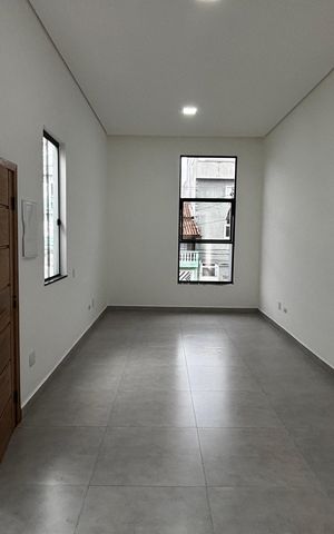 Casa à venda com 74m², 2 quartos e 2 vagas Casa à venda com 74m², 2 quartos e 2 vagasSala - Cozinha