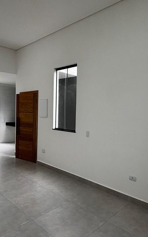 Casa à venda com 74m², 2 quartos e 2 vagas Casa à venda com 74m², 2 quartos e 2 vagasSala - Cozinha