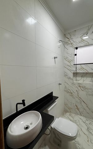 Casa à venda com 74m², 2 quartos e 2 vagas Casa à venda com 74m², 2 quartos e 2 vagasSuite
