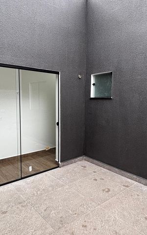 Casa à venda com 74m², 2 quartos e 2 vagas Casa à venda com 74m², 2 quartos e 2 vagasArea de Serviço