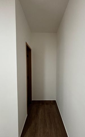 Casa à venda com 74m², 2 quartos e 2 vagas Casa à venda com 74m², 2 quartos e 2 vagasSuite
