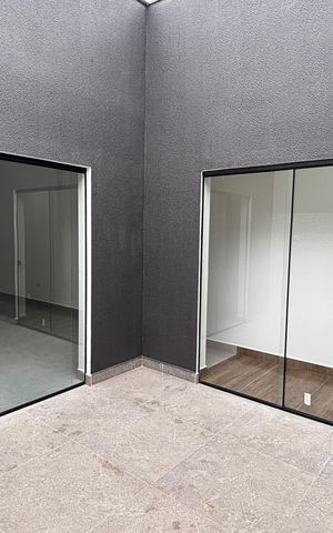 Casa à venda com 74m², 2 quartos e 2 vagas Casa à venda com 74m², 2 quartos e 2 vagasArea de Serviço