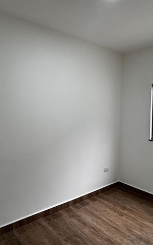 Casa à venda com 74m², 2 quartos e 2 vagas Casa à venda com 74m², 2 quartos e 2 vagasQuarto