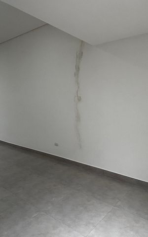 Casa à venda com 74m², 2 quartos e 2 vagas Casa à venda com 74m², 2 quartos e 2 vagasSala - Cozinha