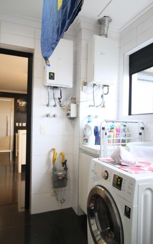 Apartamento à venda com 380m², 4 quartos e 4 vagasÁrea de Serviço
