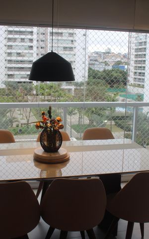 Apartamento à venda com 113m², 3 quartos e 2 vagasVaranda