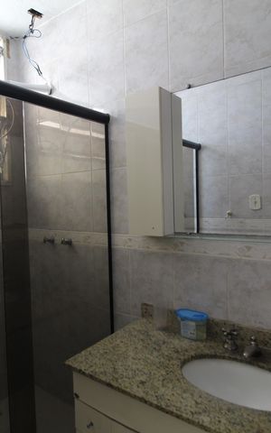 Apartamento à venda com 221m², 3 quartos e 3 vagasQuarto 3 - Suíte