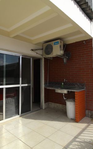 Apartamento à venda com 221m², 3 quartos e 3 vagasSala - Varanda