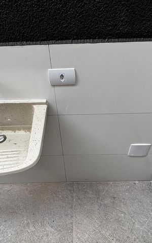 Casa à venda com 74m², 2 quartos e 2 vagas Casa à venda com 74m², 2 quartos e 2 vagasVaranda da Suíte