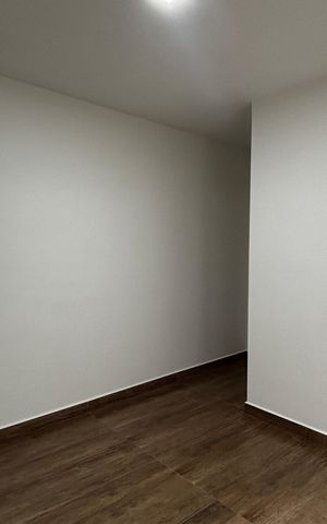 Casa à venda com 74m², 2 quartos e 2 vagas Casa à venda com 74m², 2 quartos e 2 vagasSuite