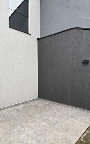 Casa à venda com 74m², 2 quartos e 2 vagas Casa à venda com 74m², 2 quartos e 2 vagasGaragem