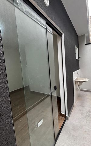 Casa à venda com 74m², 2 quartos e 2 vagas Casa à venda com 74m², 2 quartos e 2 vagasVaranda da Suíte