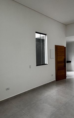 Casa à venda com 74m², 2 quartos e 2 vagas Casa à venda com 74m², 2 quartos e 2 vagasSala - Cozinha
