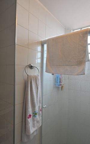 Casa para alugar com 100m², 2 quartos e 2 vagasBanheiro Social