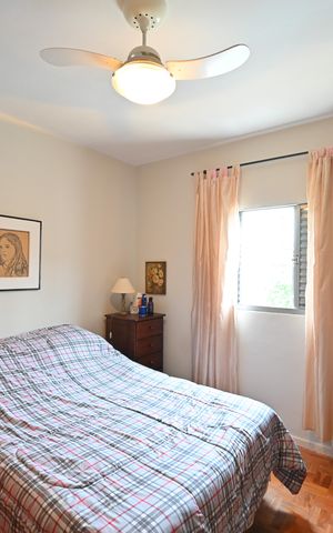 Casa para alugar com 100m², 2 quartos e 2 vagasQuarto 1