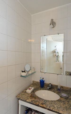 Casa para alugar com 100m², 2 quartos e 2 vagasBanheiro Social