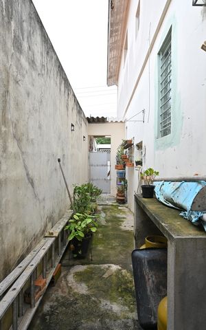 Casa para alugar com 100m², 2 quartos e 2 vagasLavanderia