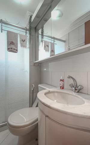 Apartamento à venda com 77m², 2 quartos e 1 vagaBanheiro