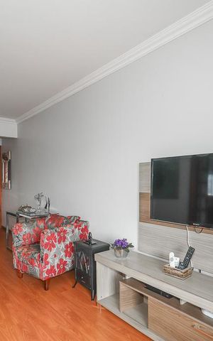 Apartamento à venda com 77m², 2 quartos e 1 vagaSala