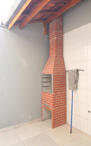 Casa à venda com 86m², 3 quartos e 2 vagasChurrasqueira