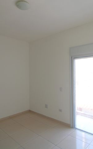 Casa à venda com 86m², 3 quartos e 2 vagasSuíte