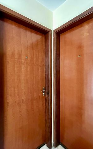 Apartamento à venda com 83m², 3 quartos e 1 vaga Apartamento à venda com 83m², 3 quartos e 1 vagaHall Apartamento
