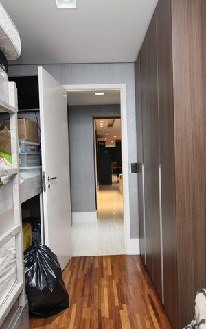 Apartamento à venda com 141m², 2 quartos e 2 vagasSuíte 2