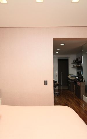 Apartamento à venda com 141m², 2 quartos e 2 vagasSuite 1
