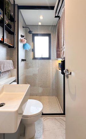 Apartamento à venda com 52m², 2 quartos e 1 vaga Apartamento à venda com 52m², 2 quartos e 1 vagaBanheiro Social