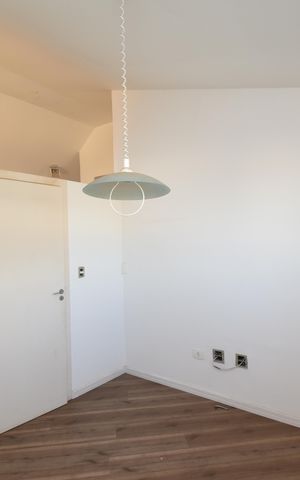Casa à venda com 360m², 3 quartos e 3 vagasEscritório