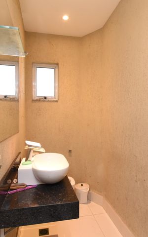 Casa à venda com 360m², 3 quartos e 3 vagasLavabo