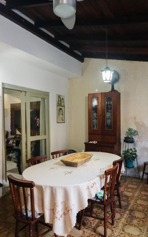 Casa de condomínio à venda com 157m², 3 quartos e 1 vaga Casa de condomínio à venda com 157m², 3 quartos e 1 vagaVaranda