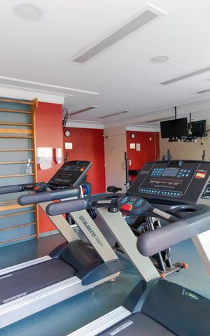 Studio para alugar com 70m², 1 quarto e 1 vaga Studio para alugar com 70m², 1 quarto e 1 vagaÁrea comum - Academia