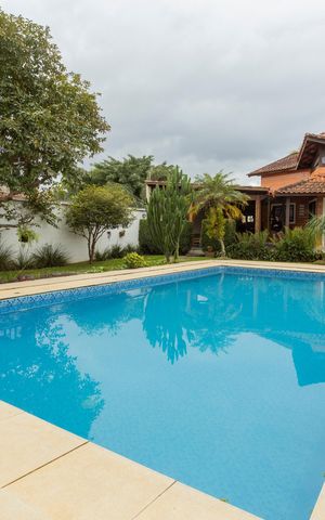 Casa à venda com 680m², 3 quartos e 5 vagasPiscina
