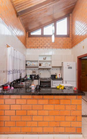 Casa à venda com 680m², 3 quartos e 5 vagasCozinha