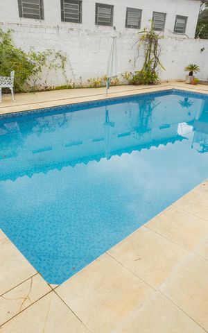 Casa à venda com 680m², 3 quartos e 5 vagasPiscina