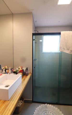 Apartamento à venda com 147m², 3 quartos e 2 vagasSuíte 1 Banheiro 
